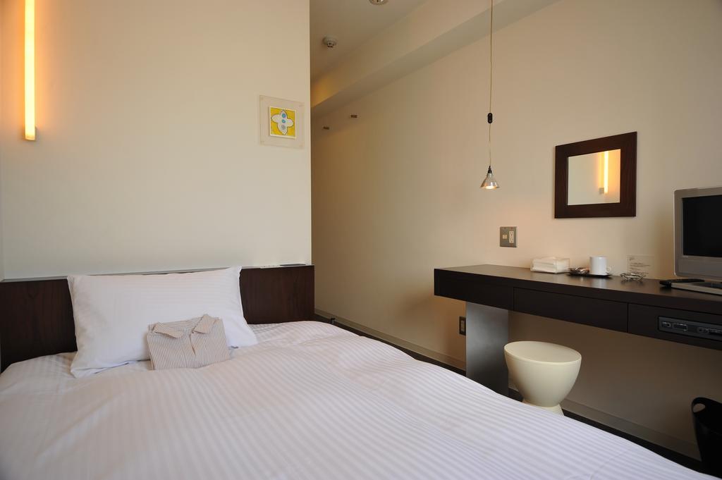 7 Days Hotel Plus Kōchi Værelse billede